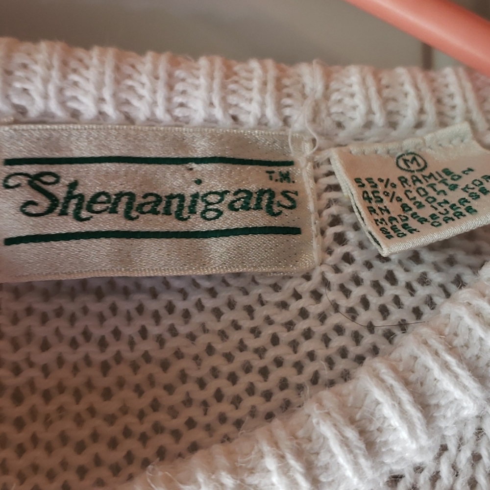 Cute sweater - Picture 5 of 5